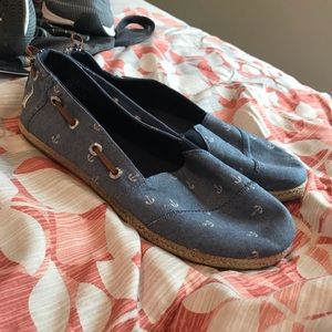 Nautica slip on shoes